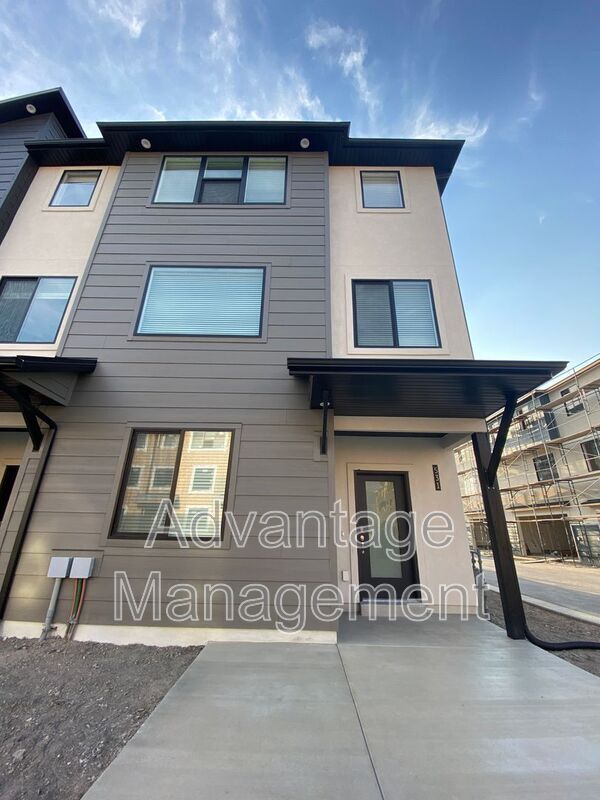 Building Photo - 531 S 1080 W