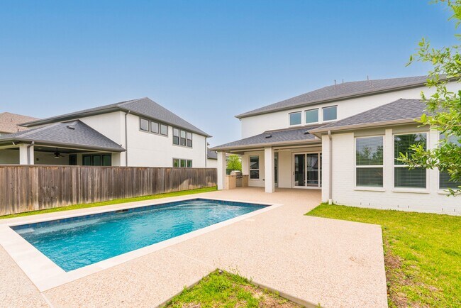 Building Photo - 146 Renodes Garden Ln