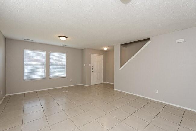 Building Photo - 532 Hertford St