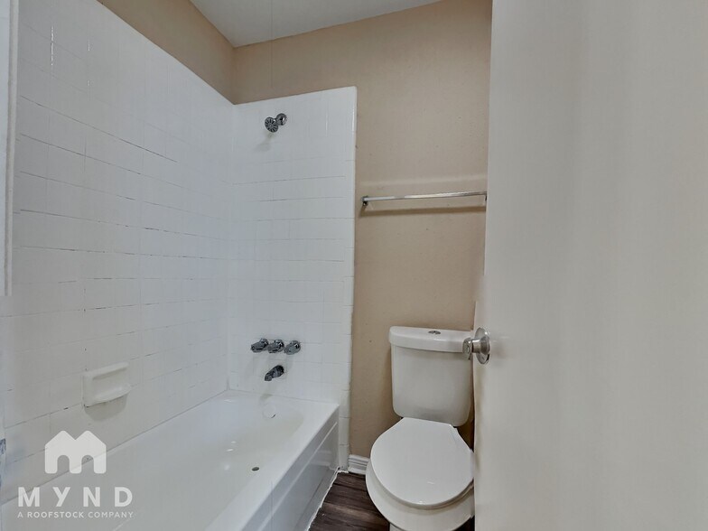 Building Photo - 5834 Twisted Pine Ct