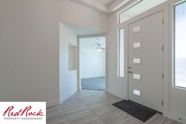 Building Photo - Incredible 3 Bedroom, 2 Bathroom Property ...