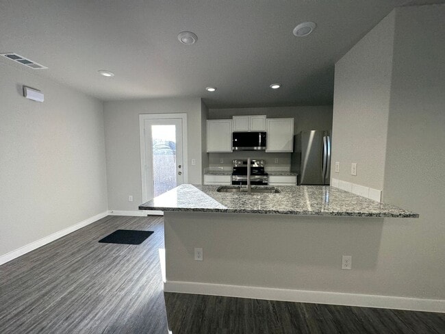 Building Photo - Newer Construction in CISD