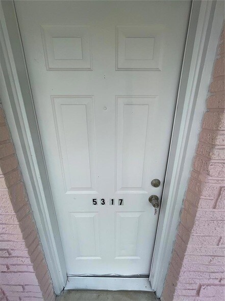 Building Photo - 5321 Avery Rd