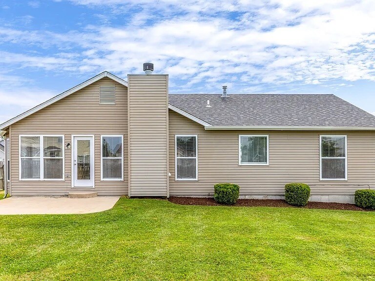 Primary Photo - 7546 Cinnamon Teal Dr