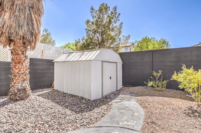 Building Photo - 5663 Artesia Lake Ct