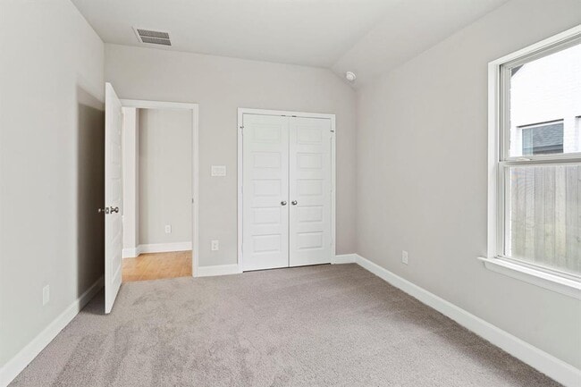 Building Photo - 27122 Butterfly Mint Ln