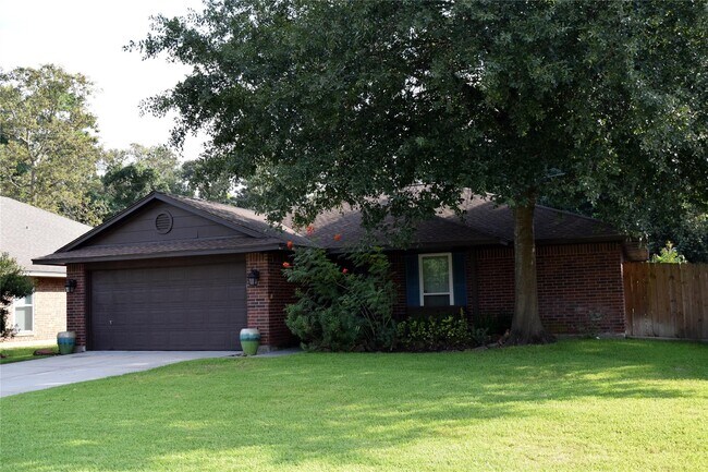 Building Photo - 2215 Friarwood Trail