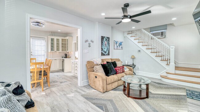 Building Photo - 8 N Nashville Ave