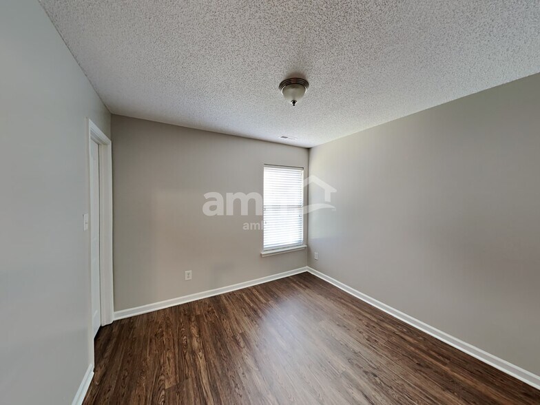 Building Photo - 15006 Jerpoint Abby Dr