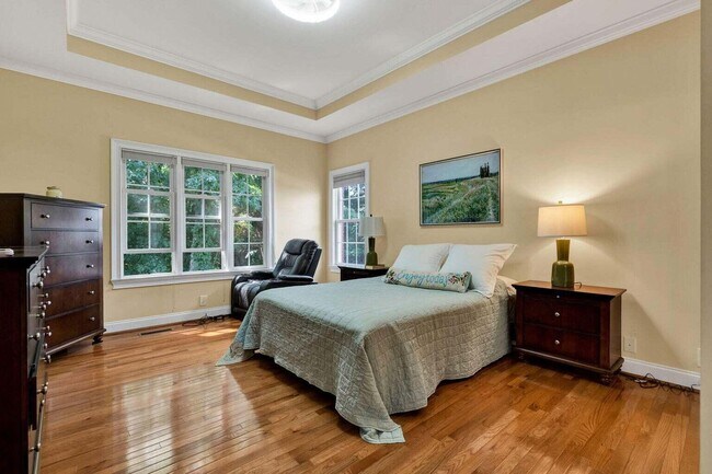 Building Photo - 1865 Weston Pl NW