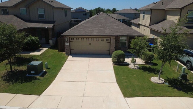 Building Photo - MOVE-IN READY | SOLAR PANELS | GREENBELT | COMMUNITY POOL & SPLASH PAD