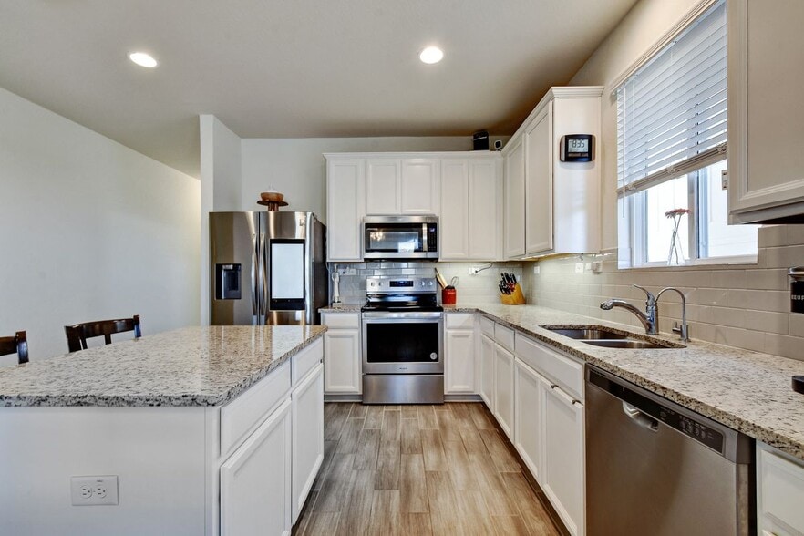 Building Photo - 317 Kotara Cyn