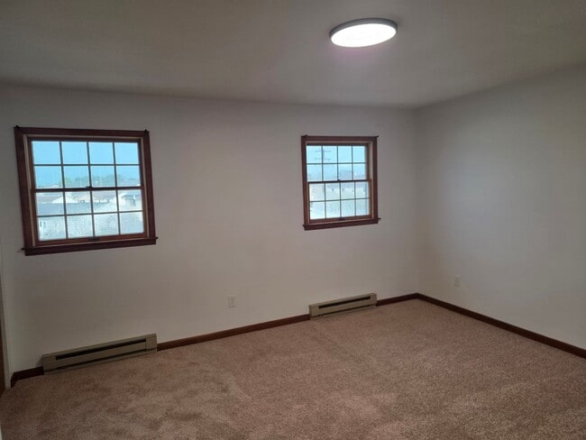 Building Photo - 1118 Bernice Dr