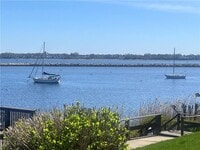 Building Photo - 400 Narragansett Pky
