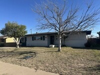 Building Photo - 2608 Cumberland Rd