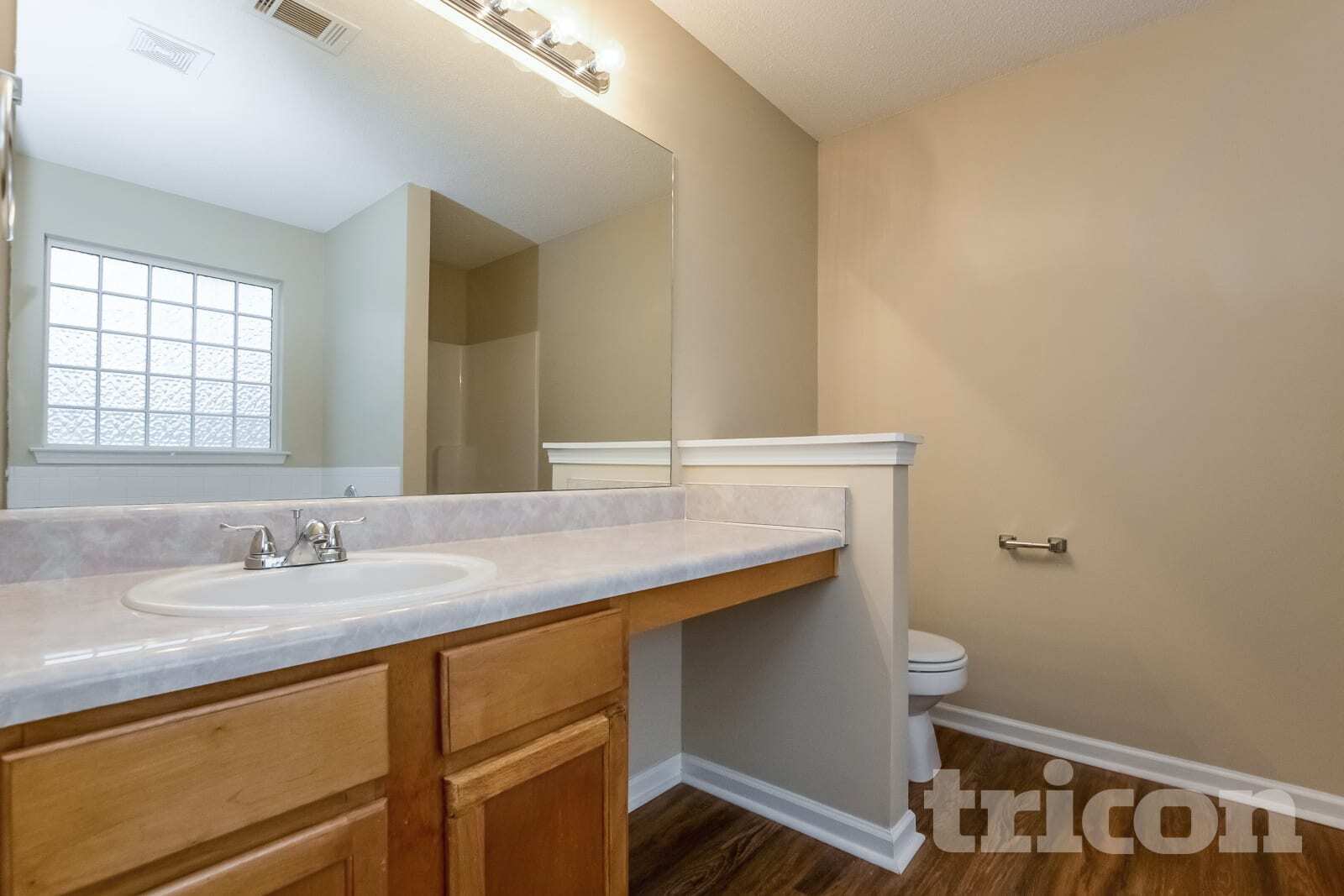 Building Photo - 3044 Summer Breeze Dr