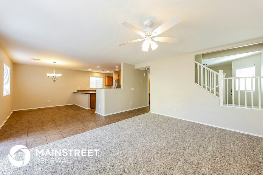 Building Photo - 6720 N 129th Ln