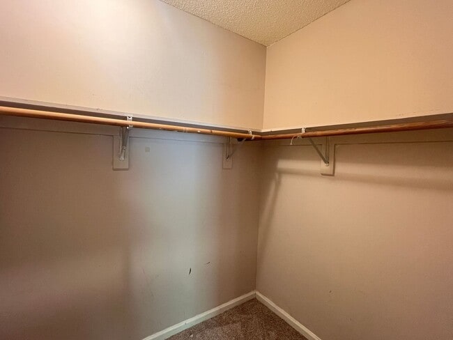 Building Photo - AVAILABLE NOVEMBER [SMALL PETS ONLY]