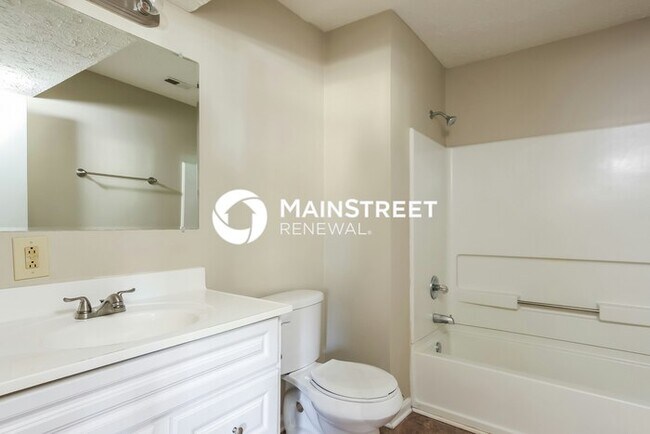 Building Photo - 3 Bedroom Pet-Friendly Home in Raleigh, NC with Main Street Renewal