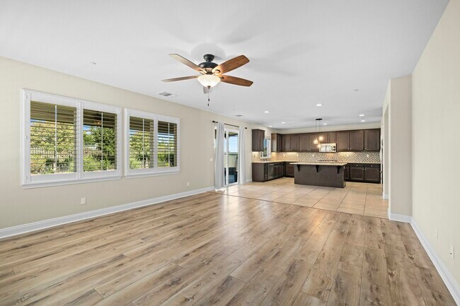 Building Photo - 44313 Marcelina Ct