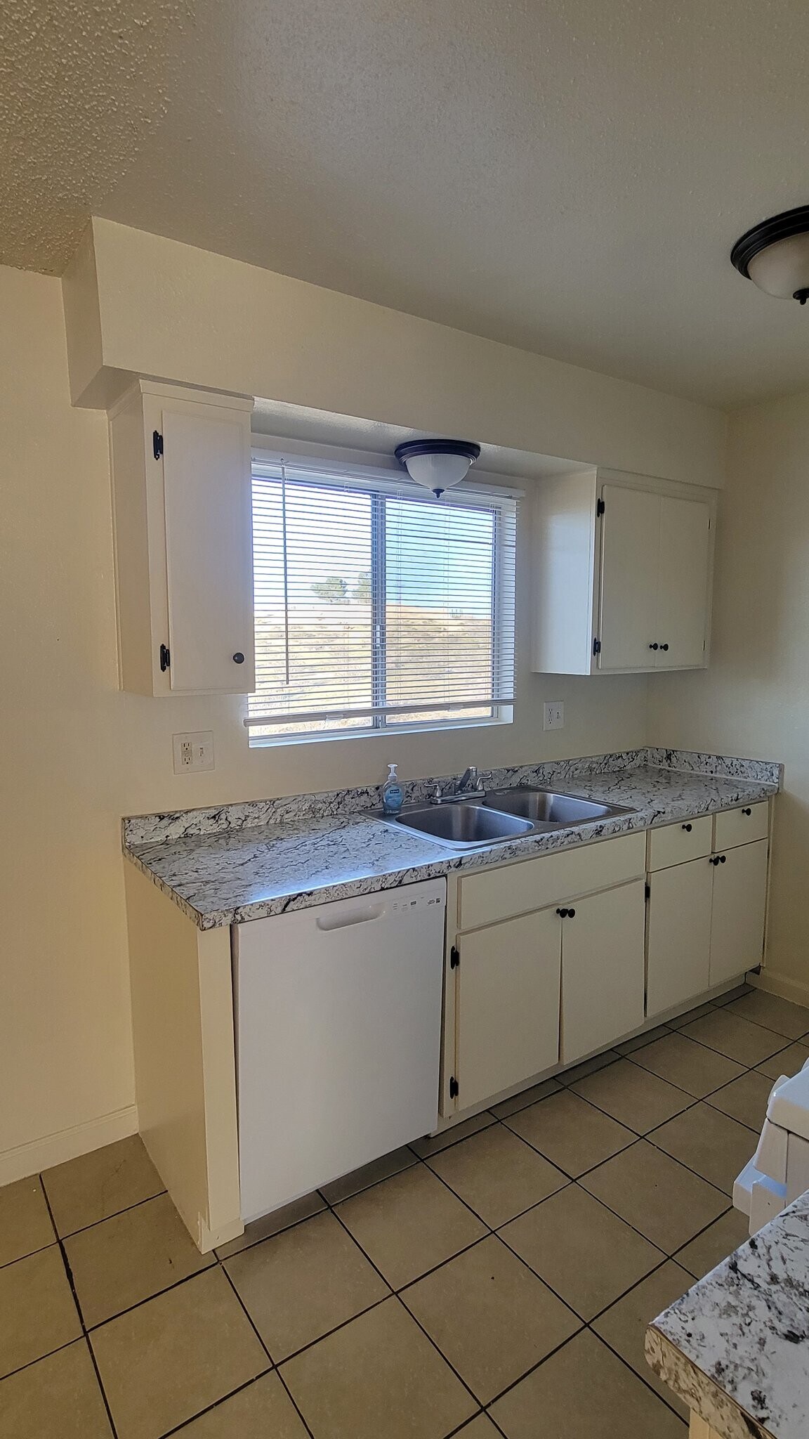 Building Photo - 15549 Barranca Way
