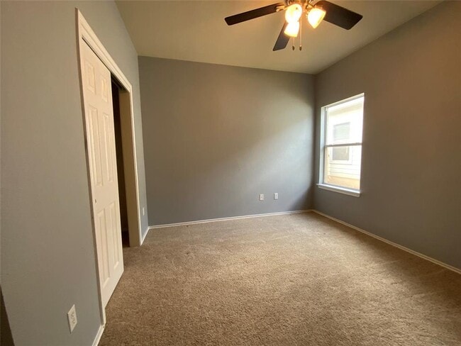 Building Photo - 9208 Brents Elm Dr