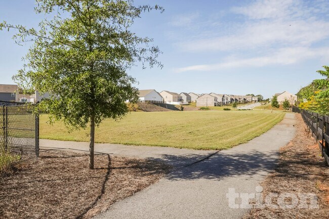 Building Photo - 1505 Big Bud Ln