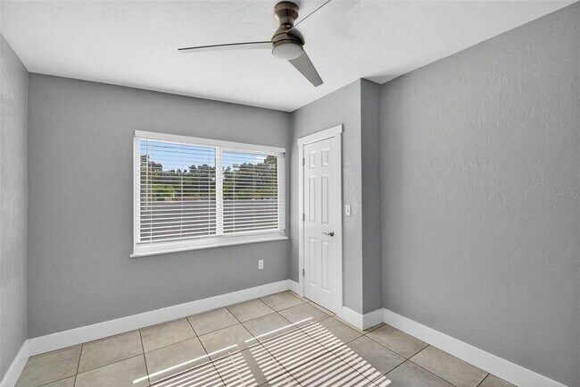 Building Photo - 2470 47th St S