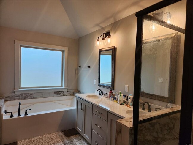 Building Photo - 292 Hedgefield Dr