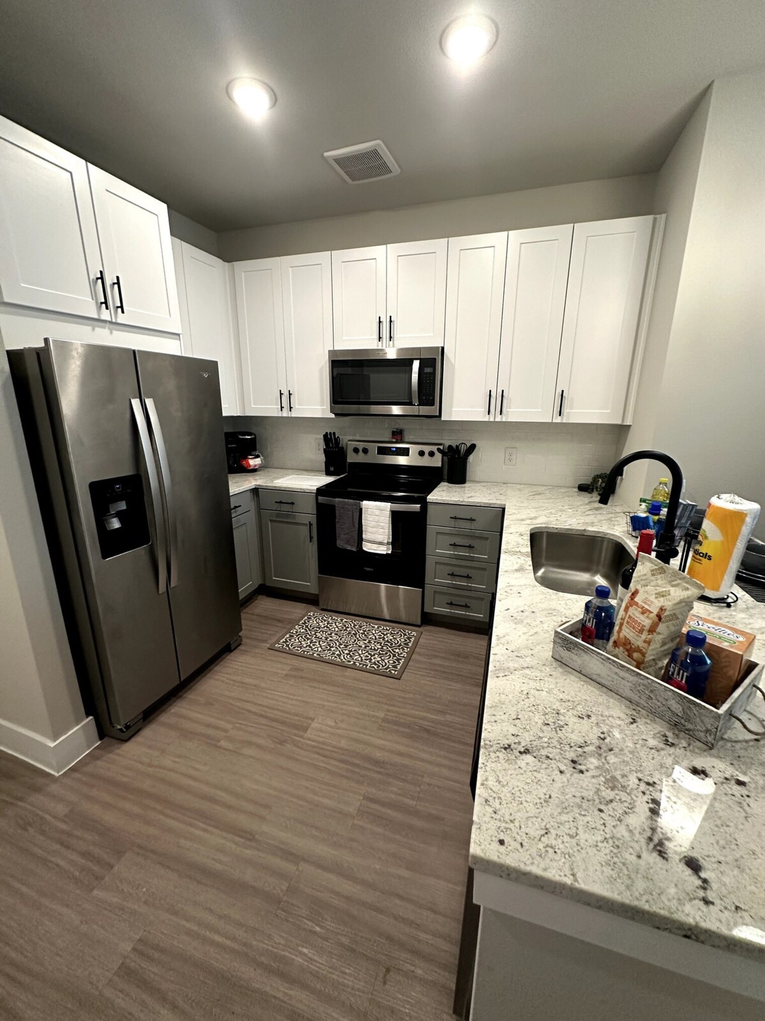 Building Photo - 13561 Anarosa Loop