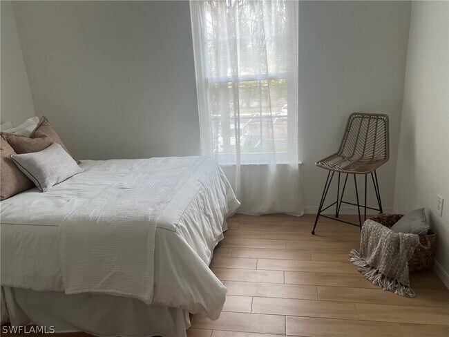 Building Photo - 23500 Walden Center Dr