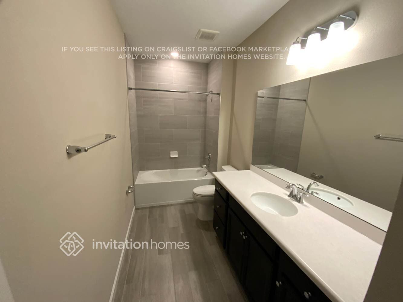 Building Photo - 11352 Oyster Creek Rd