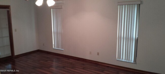 Building Photo - 3119 Marrano Dr