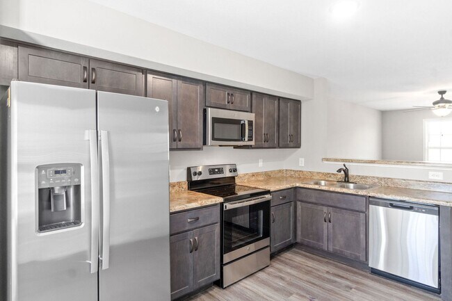 Building Photo - 1007 Glenkirk Dr