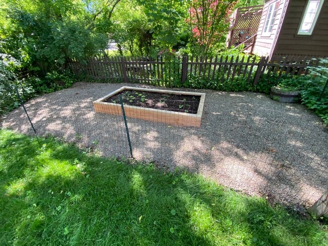 Building Photo - Furnished Single-Family in State College - Short-Term Possible