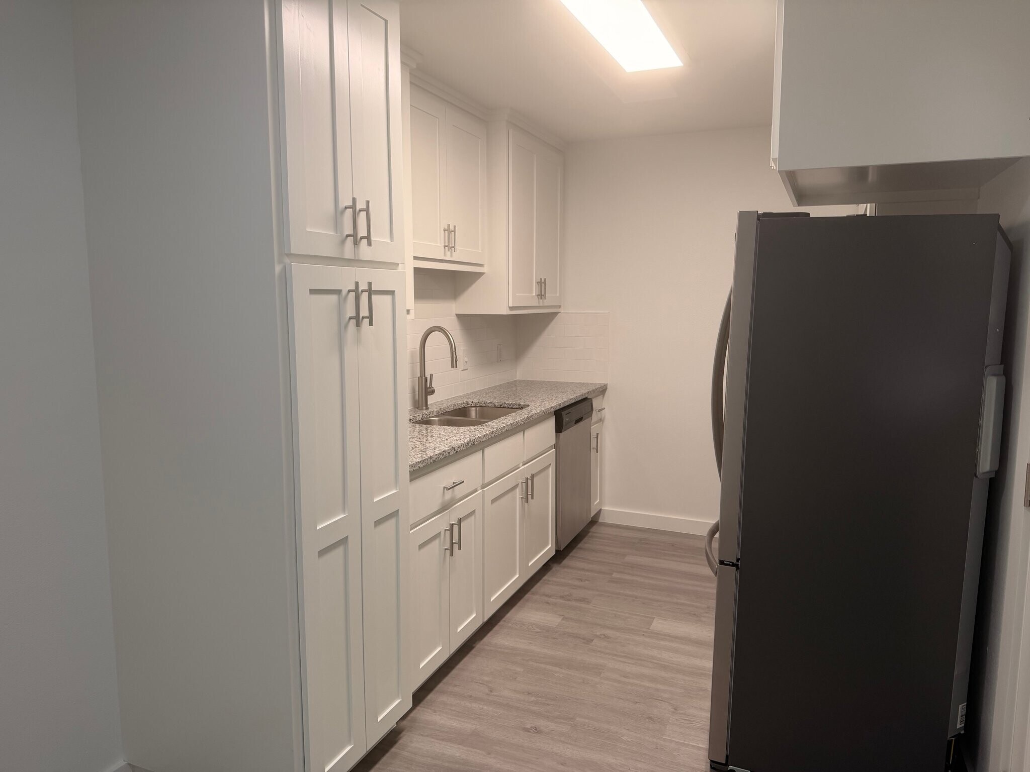 Building Photo - 4395 W Thrasher Dr
