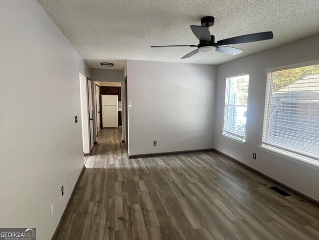 Building Photo - 4912 Windsor Downs Dr