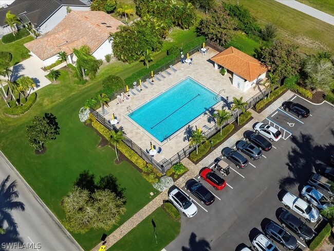 Building Photo - 1001 Foxfire Ln