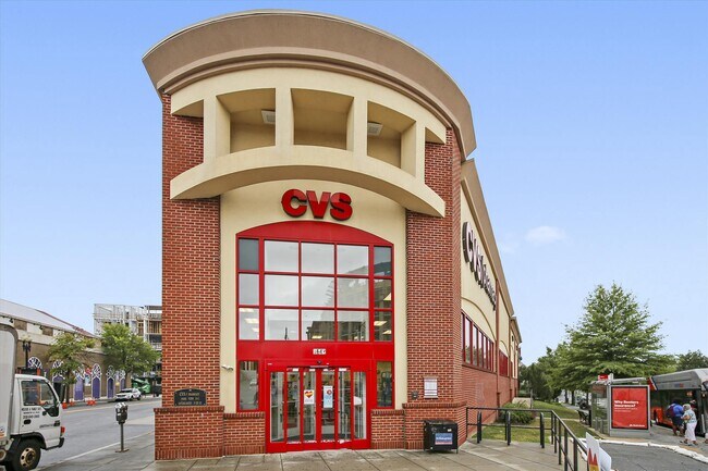 Building Photo - 265 Missouri Ave NW