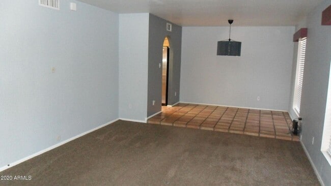 Building Photo - Great Scottsdale Location, Private Pool, 4 Bedrooms!