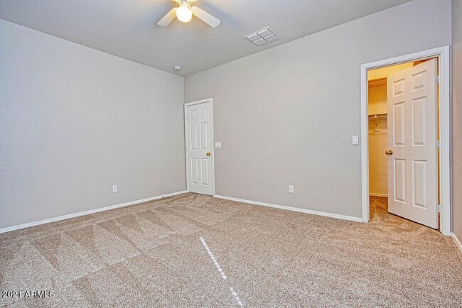 Building Photo - 35210 N 30th Dr