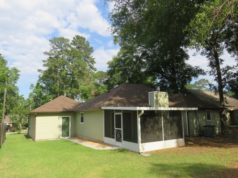 Building Photo - 432 Merlin Way