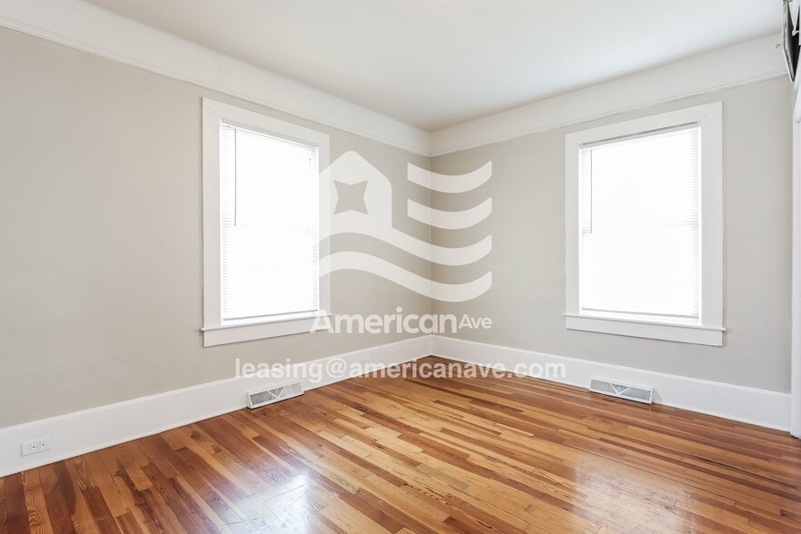 Building Photo - 110 S 4th St