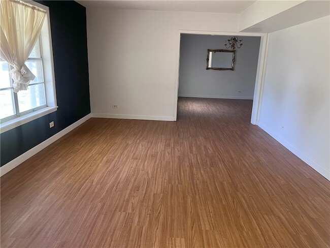 Building Photo - 10802 Timbergrove Ln