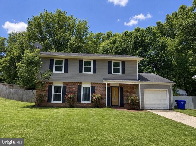 Building Photo - 2063 Red Spruce Ct
