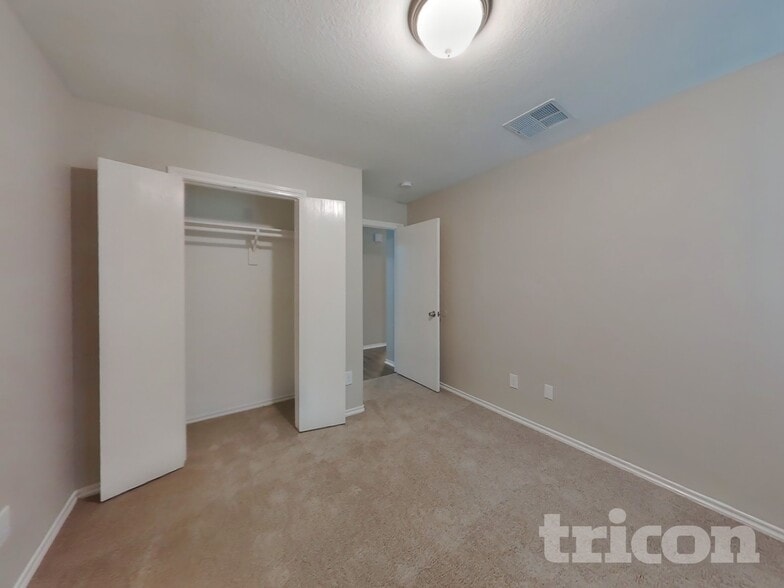 Building Photo - 1607 Katydid Ct