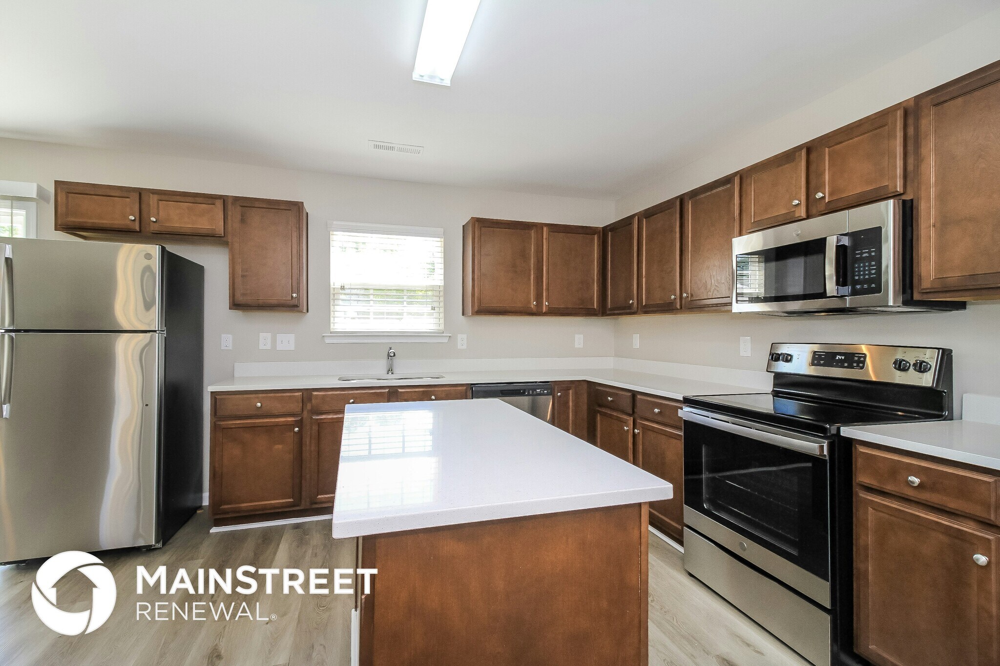 Building Photo - 260 Mount Olivet Dr