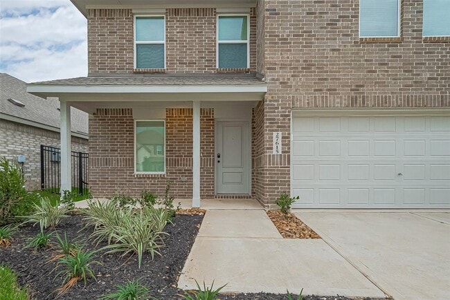 Building Photo - 27615 Village Way Dr.