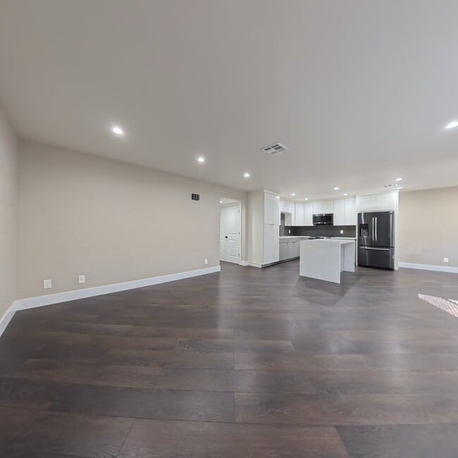 Building Photo - Highly Remodeled | 2nd Floor | Storage Room