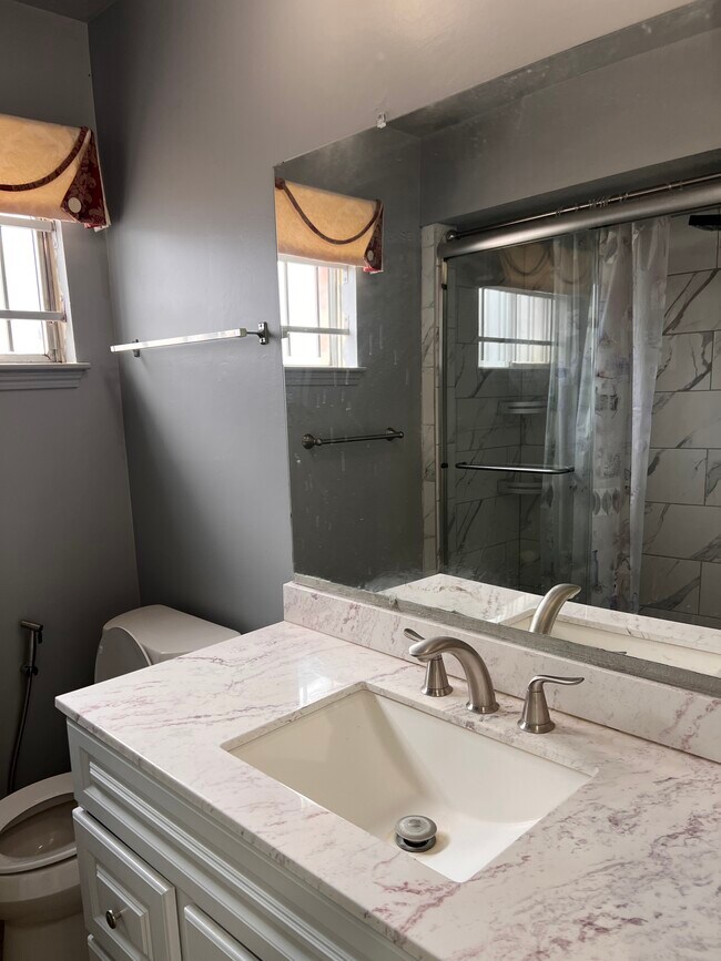 Building Photo - 2931 Sunwood Dr